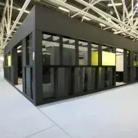 Anpassung von Streckmetallplatten nach Maß